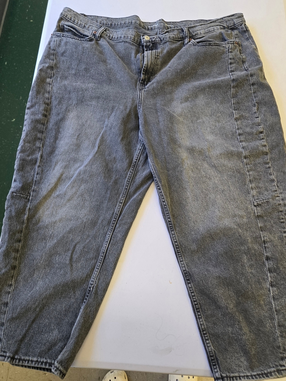 Old Navy High-Rise Women's Jeans — Faded Gray Wash